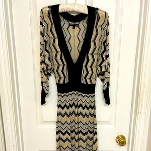 Geometric knit dress with gold shot accent color.